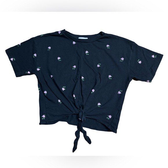 Urban Nation Rose Tie Front Tee Shirt - Picture 2 of 6